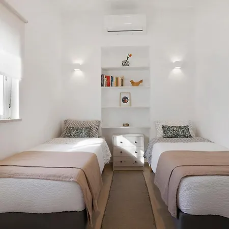 Moncoração Village * Jordana